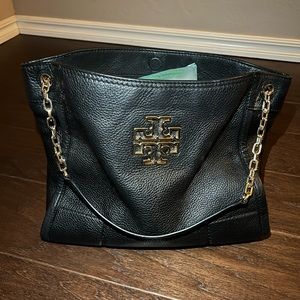 Black Tory Burch medium sized shoulder bag